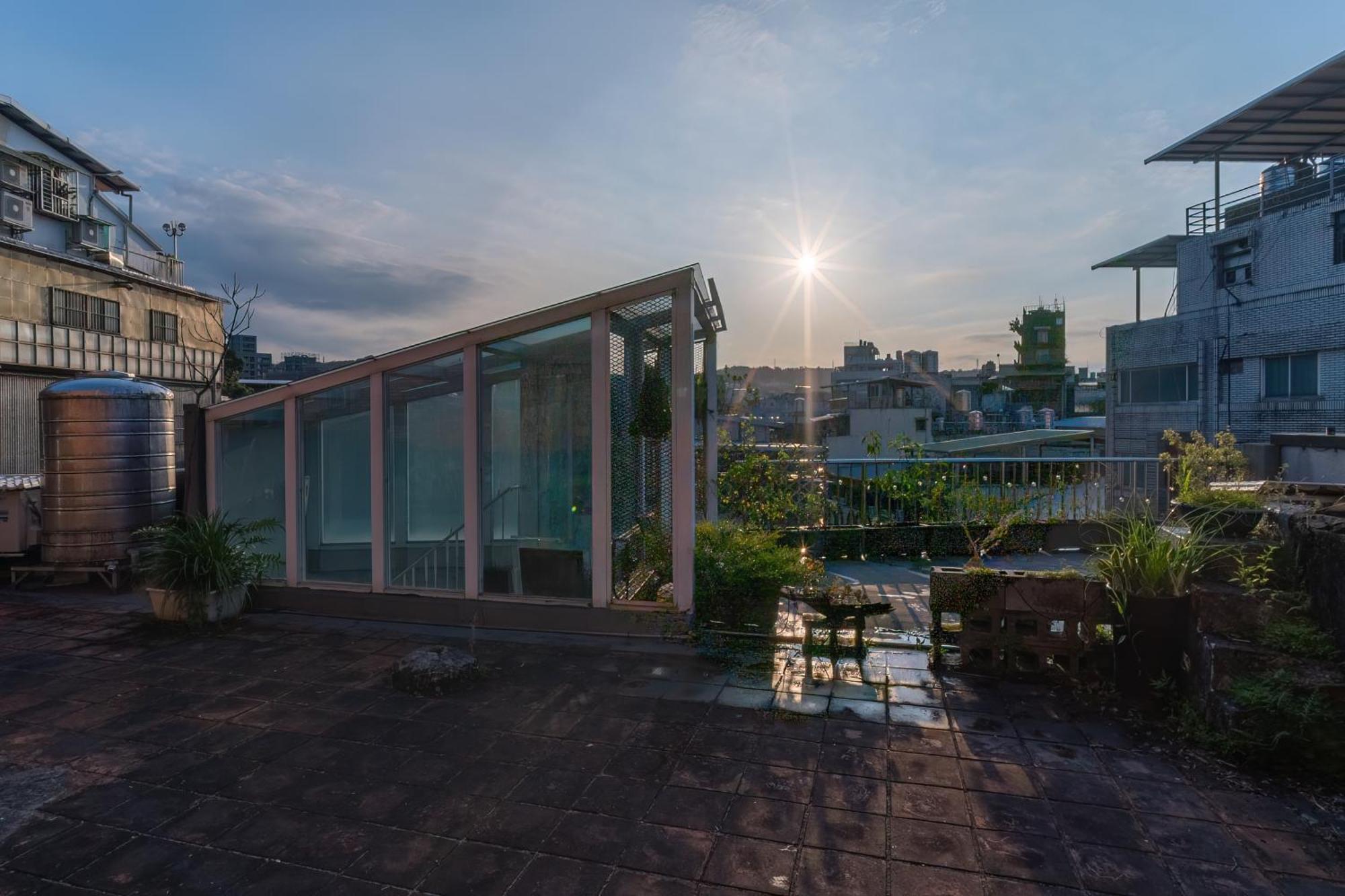 Appartement Enzo House à Keelung Extérieur photo